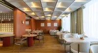 Renion Almaty Hotel - Desayuno