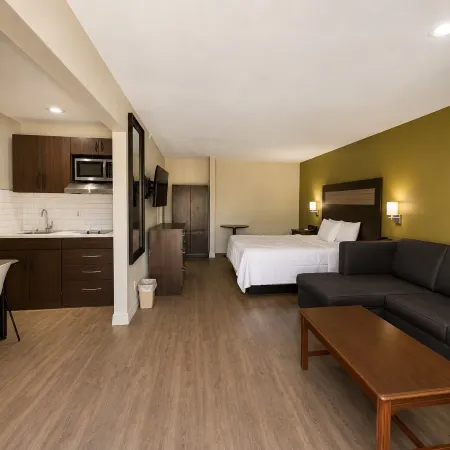 Stratford House Inn and Suites Temple