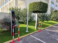 Cabogata Beach Hotel - parking