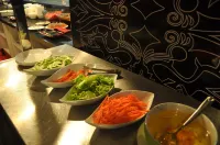 favehotel MEX Tunjungan Surabaya - Breakfast