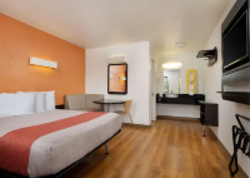 Motel 6 Camarillo, CA