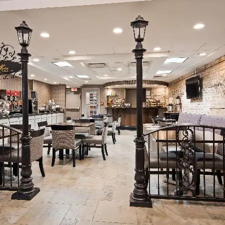 Best Western Plus St. Christopher Hotel
