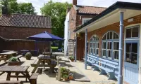 The Globe Inn Wells Hotels in Warham