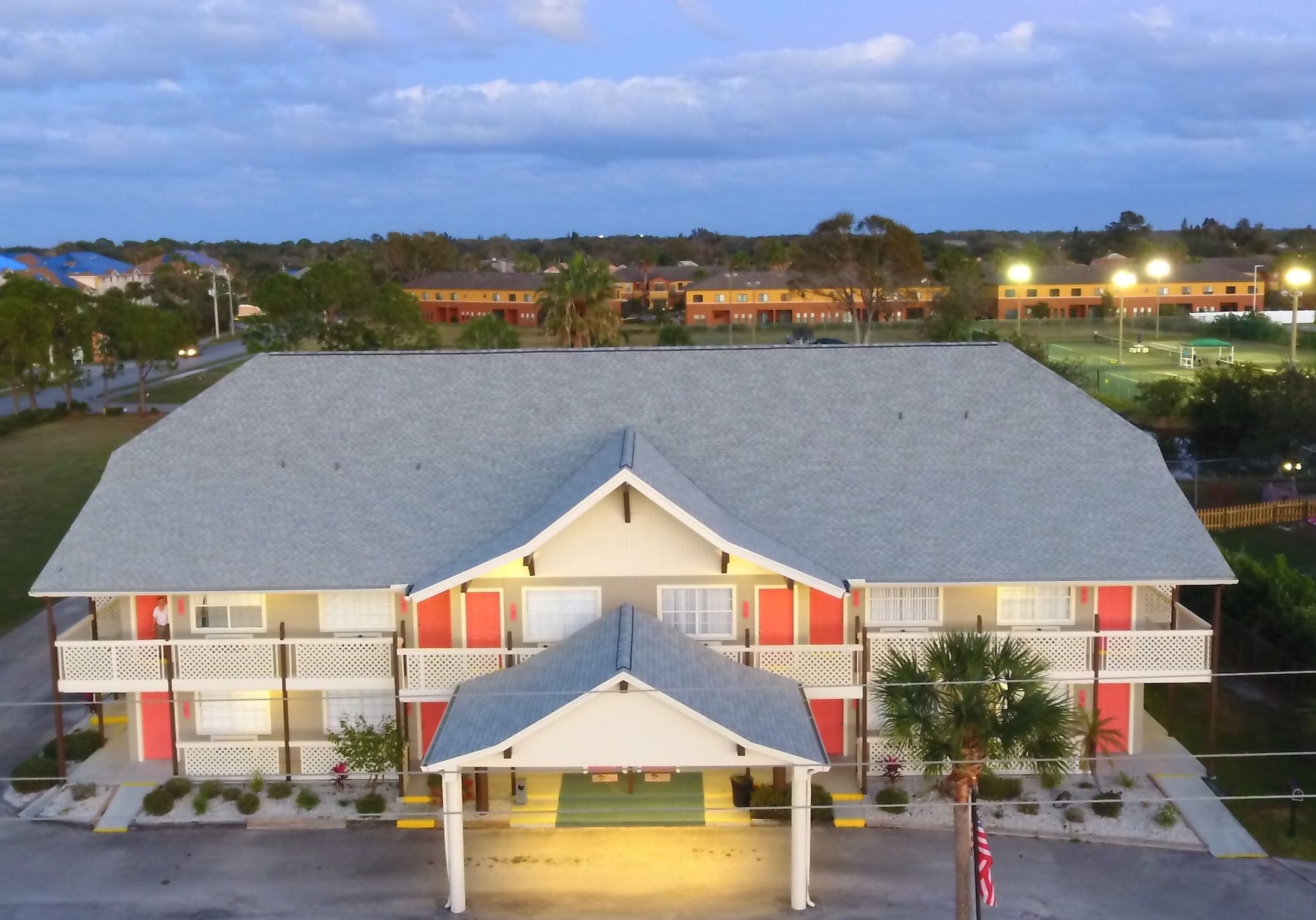 The Palmer Inn and Tennis Club