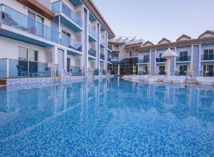 Ocean Blue High Class Hotel & Spa