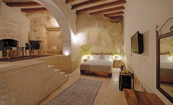 Design Cave Hotel