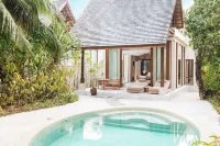 Conrad Maldives Rangali Island - Pool