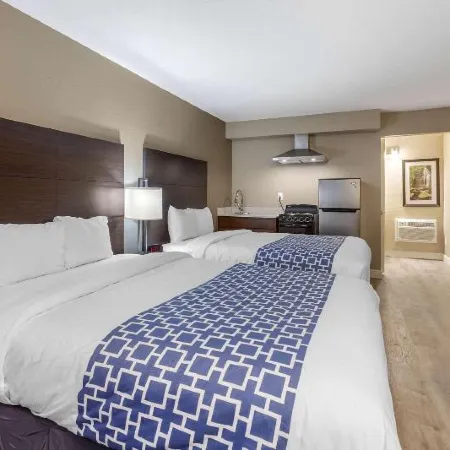 Rodeway Inn & Suites