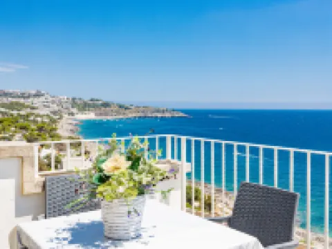 Villetta Paradiso 卡斯特羅酒店