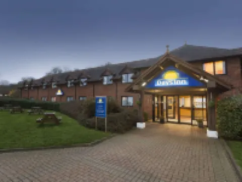 Days Inn by Wyndham Sevenoaks Clacket Lane Hotels in Westerham