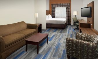 Holiday Inn Express & Suites Charlottesville - Ruckersville