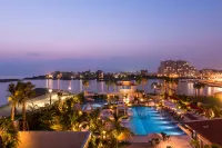 DoubleTree by Hilton Okinawa Chatan Resort - Sea View