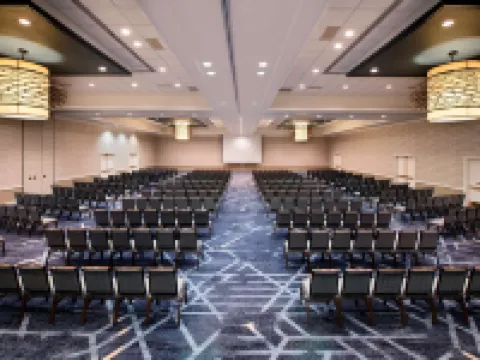 ヒルトン ユニバーシティ オブ フロリダ カンファレンス センター ゲインズビル ゲーンズビルのホテル