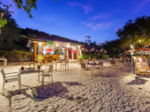 ピピ ナチュラル リゾート ピピ島のホテル