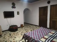Unrivaled Comfort at Val's Residence with King-Sized Bed