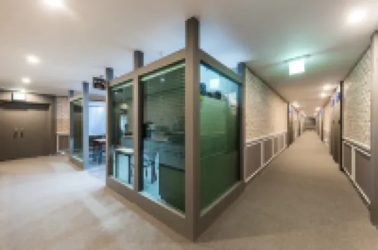 Changwon Jungangdong Business Hotel Hue