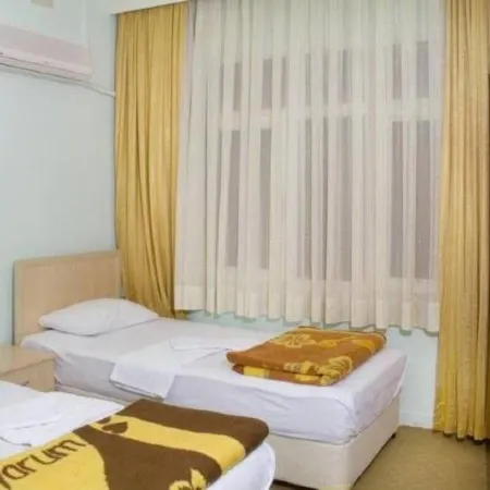 Ünver Hotel