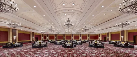 Taj Palace, New Delhi Отели рядом со станцией Delhi Cantt