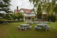 Chase Inn by Greene King Inns