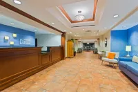 Holiday Inn Express & Suites Clearwater North/Dunedin Hotels in Dunedin