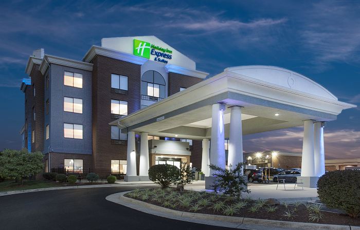 Holiday Inn Express & Suites CULPEPER by IHG