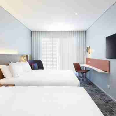 Holiday Inn Express Sydney Airport, an IHG Hotel Rooms