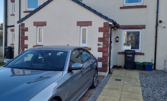 Impeccable Beachfront 2-Bed Cottage in St Bees