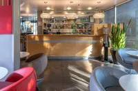 Holiday Inn Express Saint - Nazaire Hotels in Saint-Brevin-les-Pins