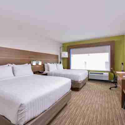 Holiday Inn Express & Suites SILOAM SPRINGS by IHG Rooms