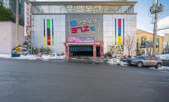 Donghae 372C Self Check-in Motel