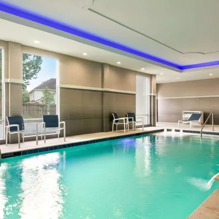 La Quinta Inn & Suites by Wyndham Richmond-Sugarland