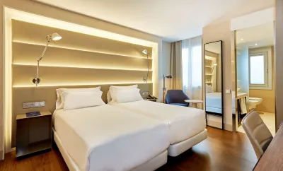 NH Sants Barcelona Hotels near Finca Miralles