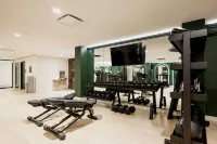 Hotel Fort des Moines, Curio Collection by Hilton - Gym