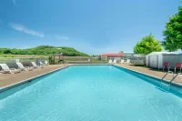 凱夫城戴斯飯店