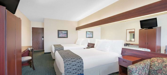 Microtel Inn & Suites by Wyndham Hamburg Hotels in Berks County