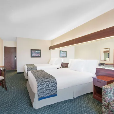Microtel Inn & Suites by Wyndham Hamburg