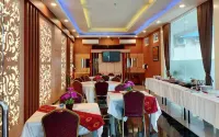 Hotel 99 Pati Hotel dekat Luwes swalayan