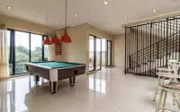 Daily Home Villa Dago فنادق في Cimenyan