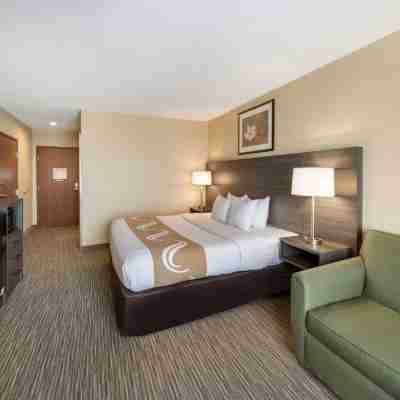 Quality Inn & Suites Fishkill South Near I-84 Rooms