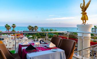 Clover Magic Seagate Belek - Housity