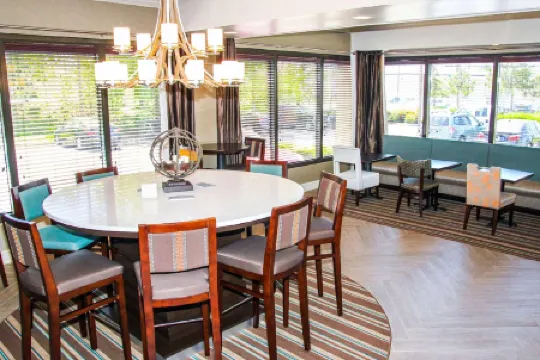 Wingate by Wyndham Baltimore BWI Airport