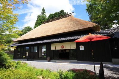 施設外観 和モダンな温泉旅館 湯布院らんぷの宿の写真