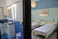 Air-Conditioned Apartment in the Center of Formia 400 Meters from the Station Hotel in zona Cisternone Romano