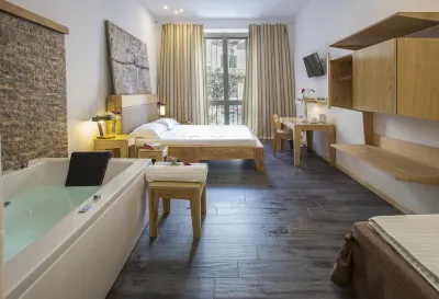 Aquarooms Luxury Suites