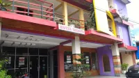 RedDoorz @ Sedayu 1 Parapat