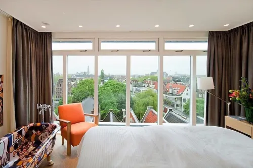 The Bank Hotel Hotels in Amsterdam