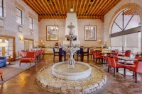 Comfort Suites at Sabino Canyon Hotels in Tucson