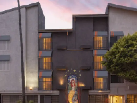 Inn at Venice Beach Hotels in Marina del Rey