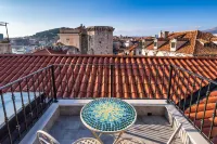 Plaza Marchi Old Town - Mag Quaint & Elegant Boutique Hotels - Scenic