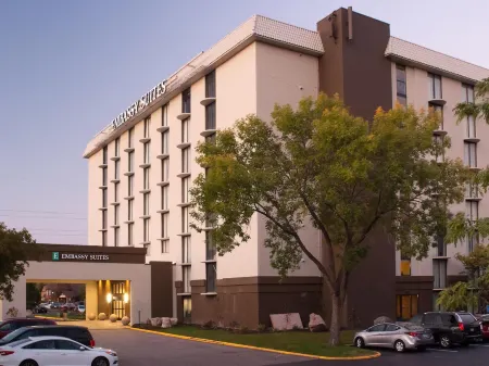 Embassy Suites by Hilton Bloomington/Minneapolis